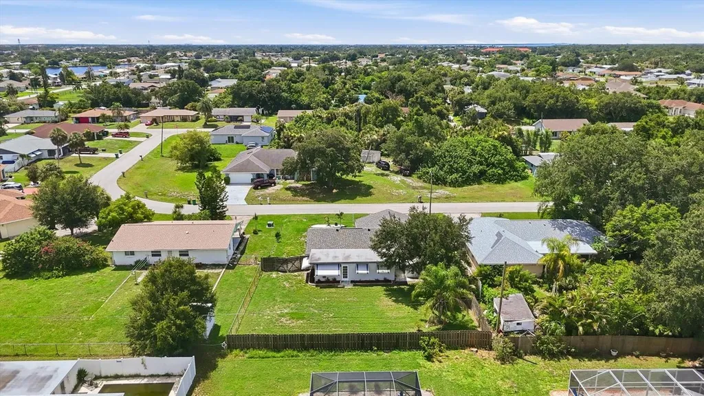 1042 Malay Terrace NW Port Charlotte FL 33948