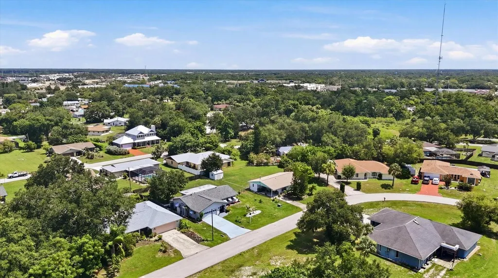 1042 Malay Terrace NW Port Charlotte FL 33948
