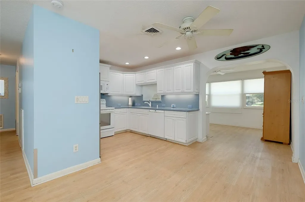 112 The Corso Venice FL 34285