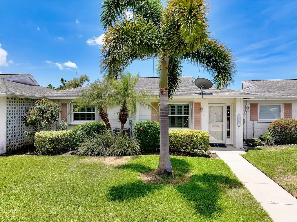 112 The Corso Venice FL 34285