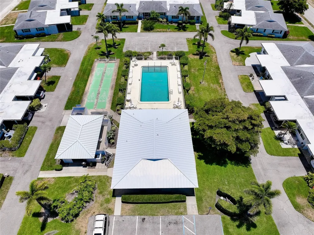 112 The Corso Venice FL 34285