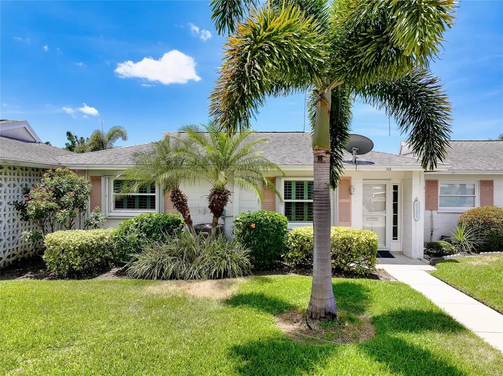 112 The Corso Venice FL 34285