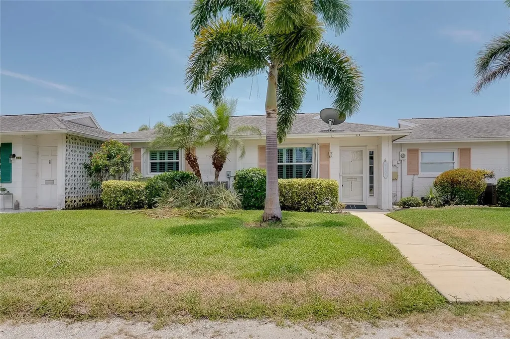 112 The Corso Venice FL 34285