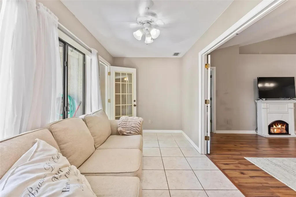 12 Emmons Lane Palm Coast FL 32164