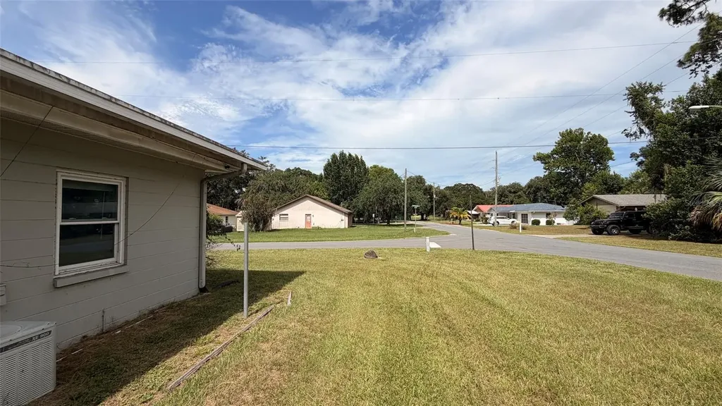 1411 Lakeshore Drive Inverness FL 34450
