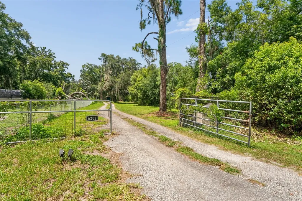 6202 Stafford Road Plant City FL 33565