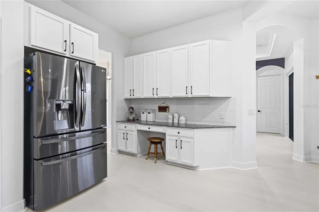 8051 36th Street Circle E Sarasota FL 34243