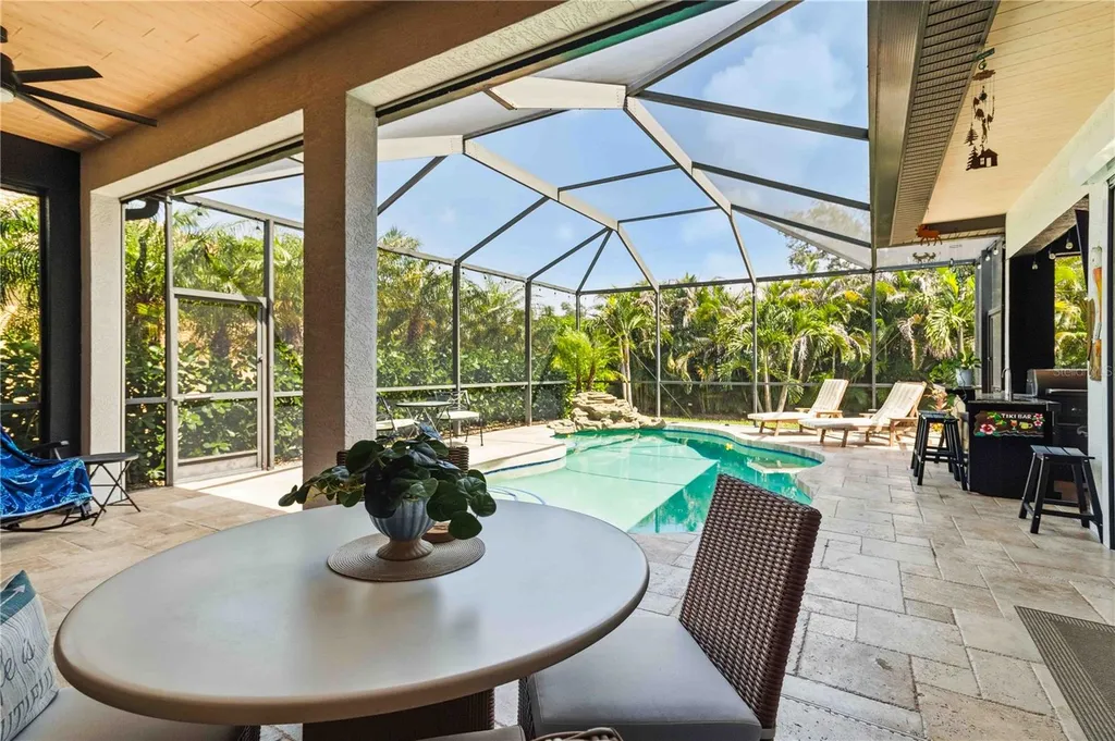 8051 36th Street Circle E Sarasota FL 34243