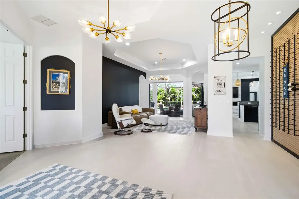8051 36th Street Circle E Sarasota FL 34243