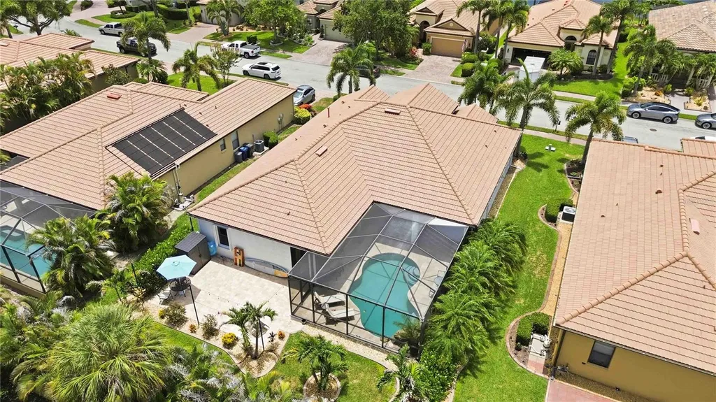 8051 36th Street Circle E Sarasota FL 34243