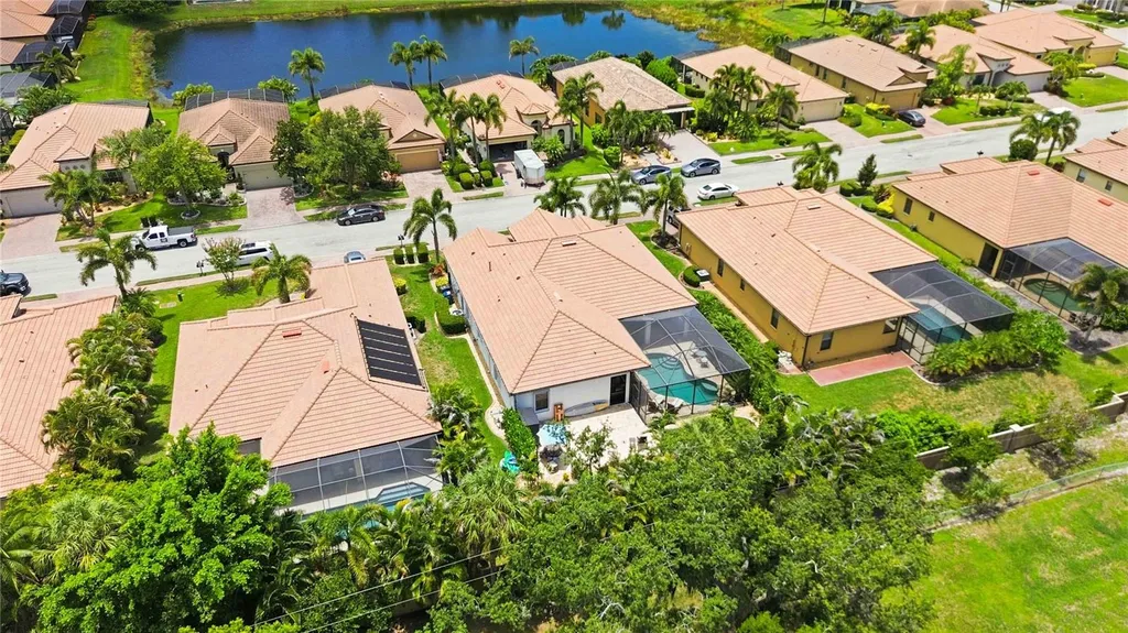 8051 36th Street Circle E Sarasota FL 34243