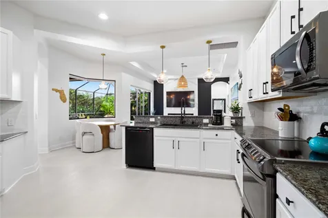 8051 36th Street Circle E Sarasota FL 34243