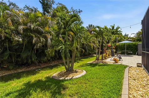 8051 36th Street Circle E Sarasota FL 34243