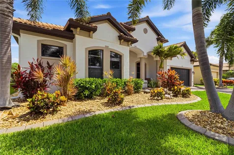 8051 36th Street Circle E Sarasota FL 34243