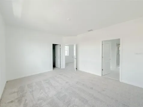 2008 Rider Rain Lane Apopka FL 32703
