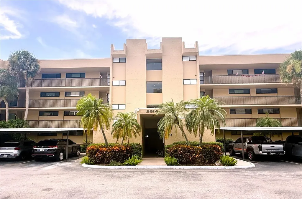 2614 Cove Cay Drive Clearwater FL 33760