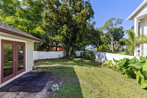 2780 Paseo Avenue Orlando FL 32805