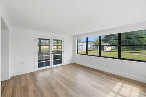 105 Allen Avenue Winter Haven FL 33880