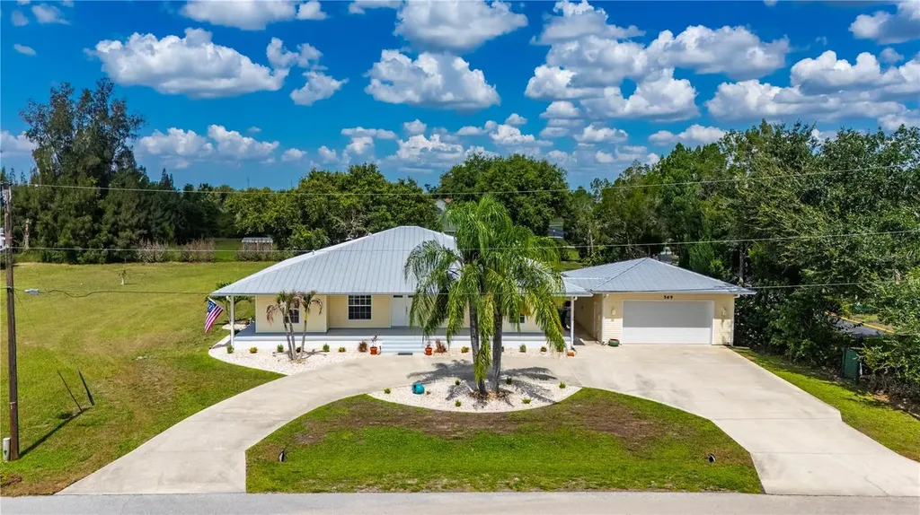 569 Rio Vista Avenue Punta Gorda FL 33982