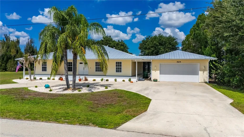 569 Rio Vista Avenue Punta Gorda FL 33982