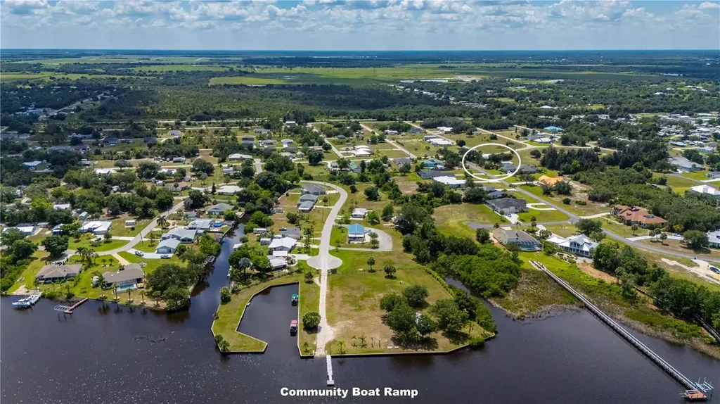 569 Rio Vista Avenue Punta Gorda FL 33982