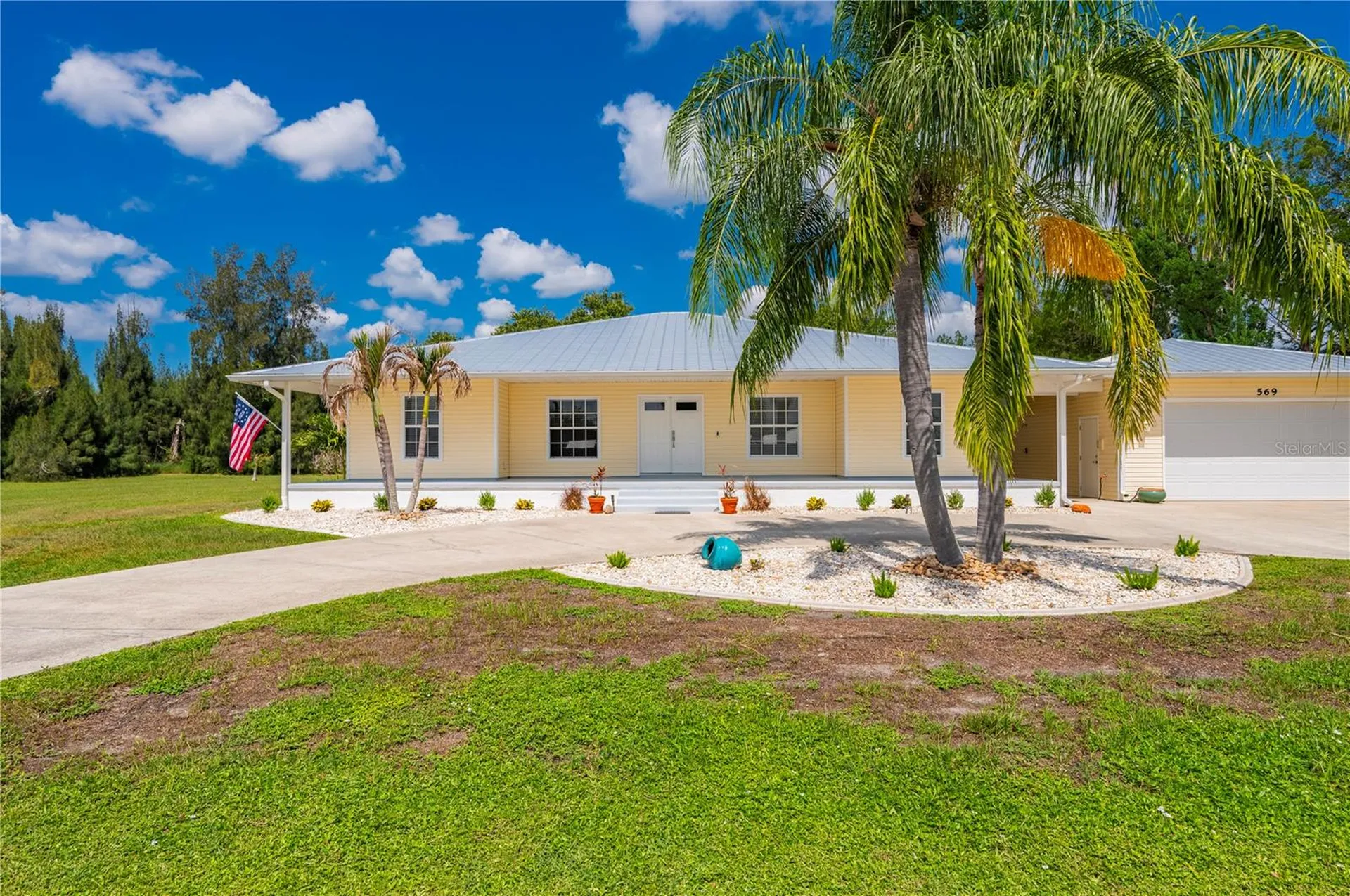 569 Rio Vista Avenue Punta Gorda FL 33982