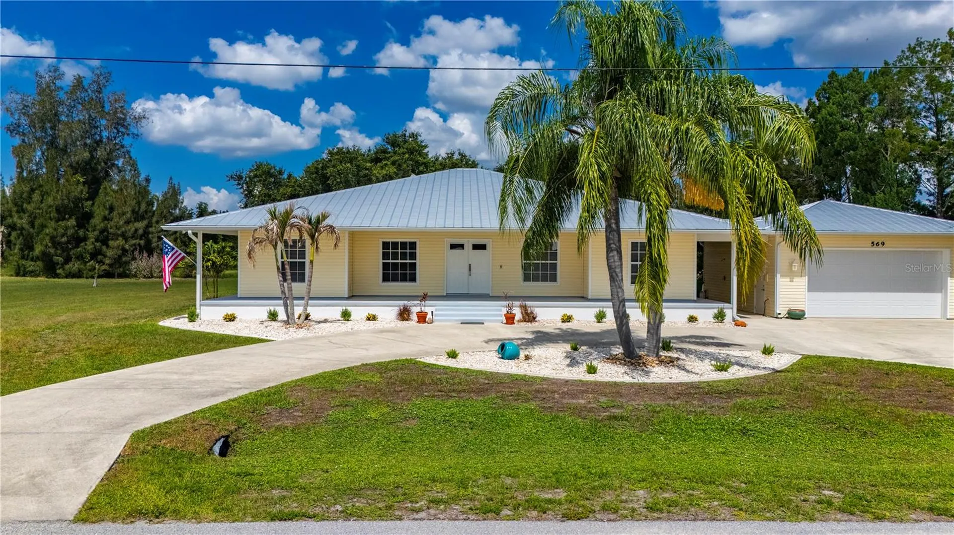 569 Rio Vista Avenue Punta Gorda FL 33982