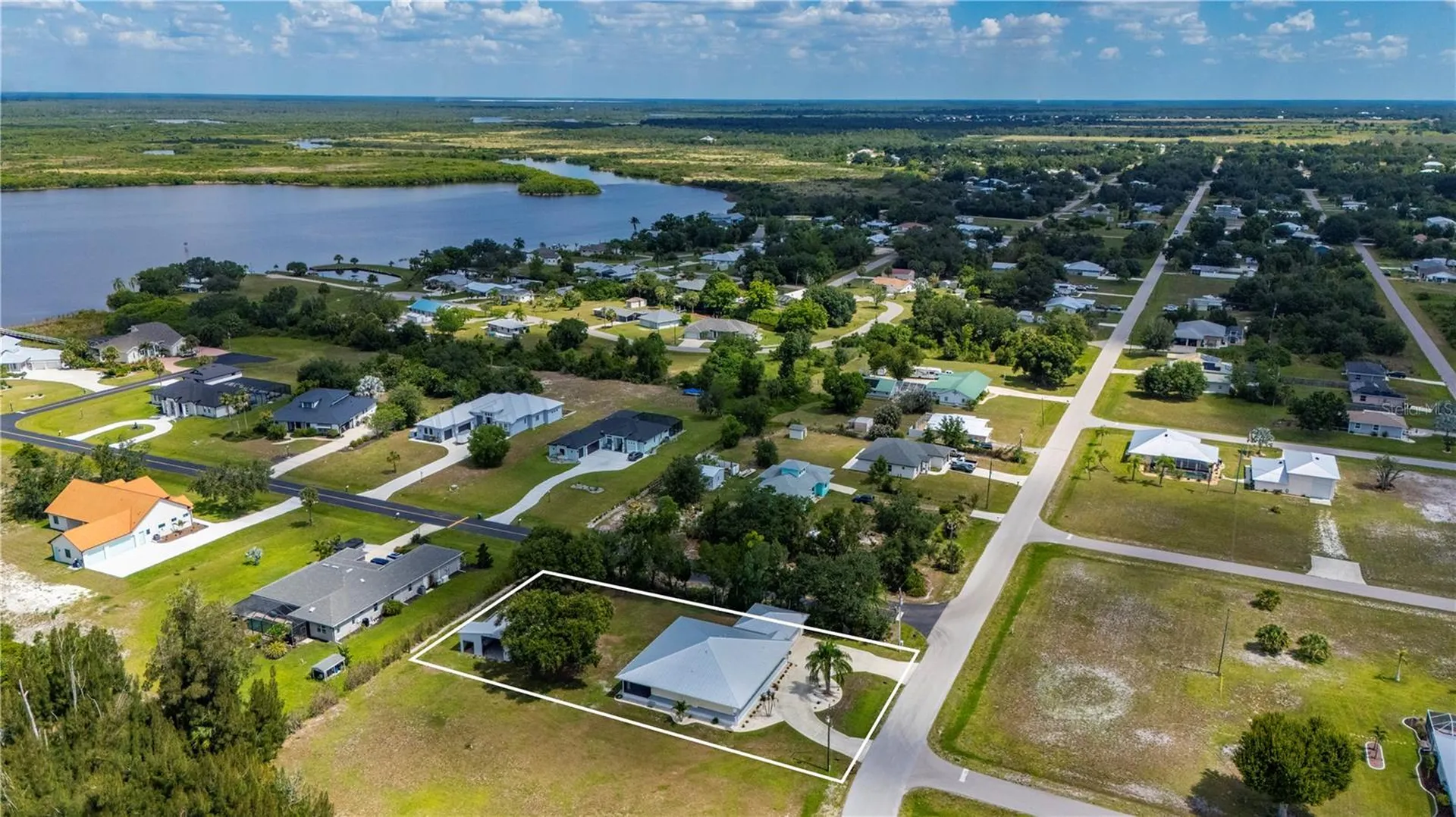 569 Rio Vista Avenue Punta Gorda FL 33982