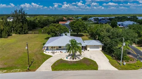 569 Rio Vista Avenue Punta Gorda FL 33982