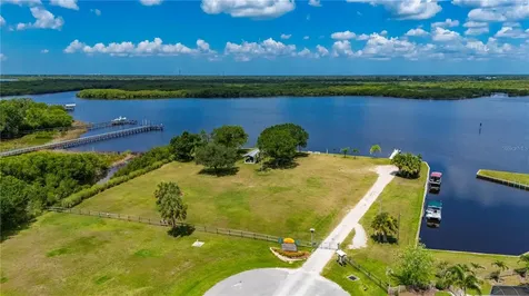 569 Rio Vista Avenue Punta Gorda FL 33982