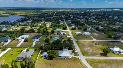 569 Rio Vista Avenue Punta Gorda FL 33982