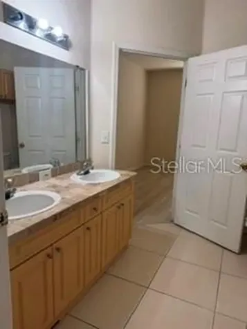 3707 Conroy Road Orlando FL 32839