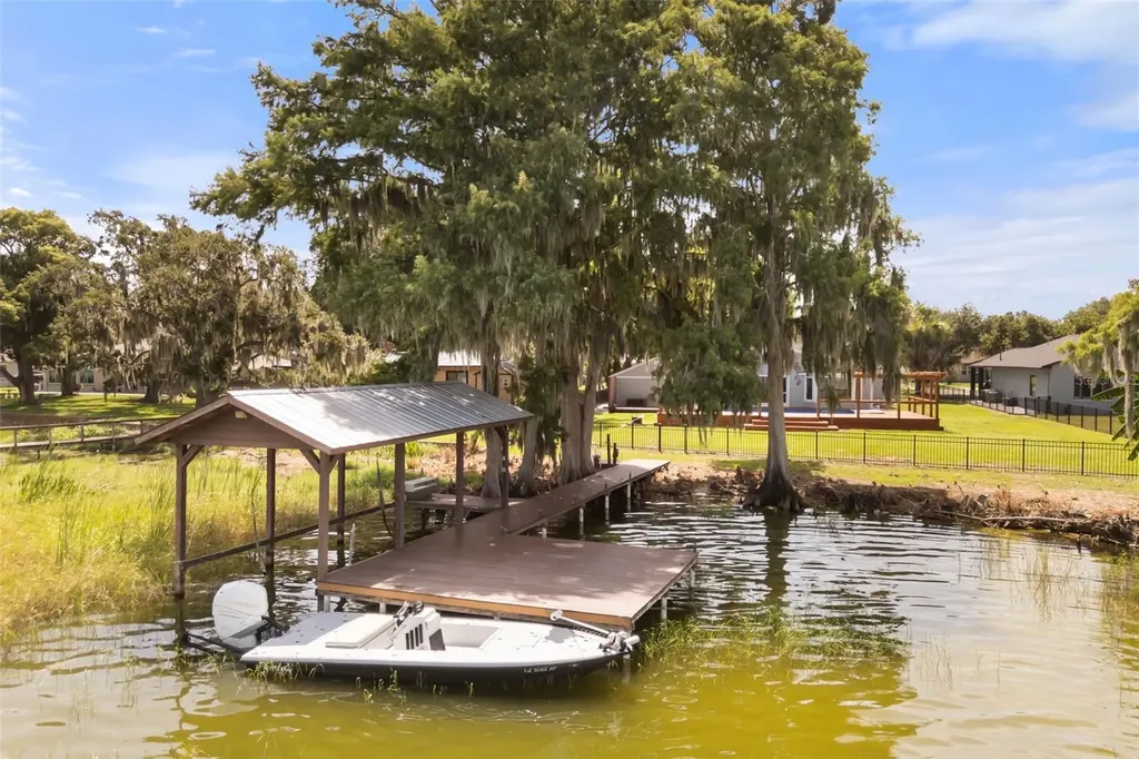 32749 Lake Eustis Drive Tavares FL 32778