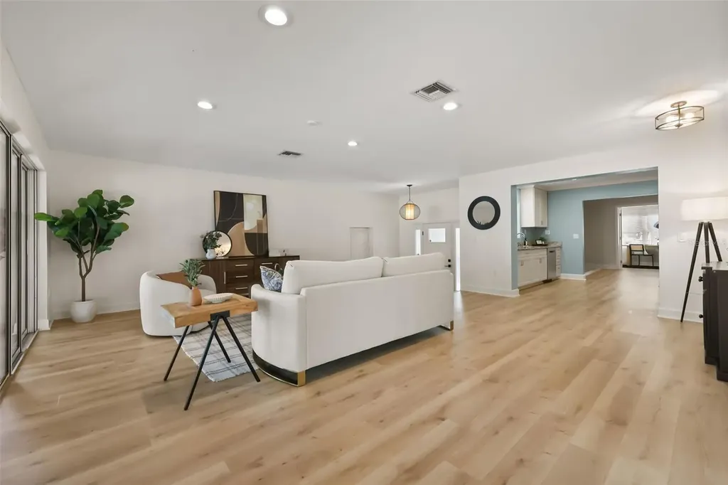 32749 Lake Eustis Drive Tavares FL 32778