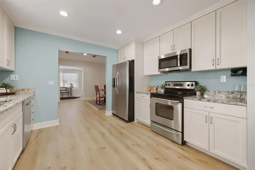 32749 Lake Eustis Drive Tavares FL 32778