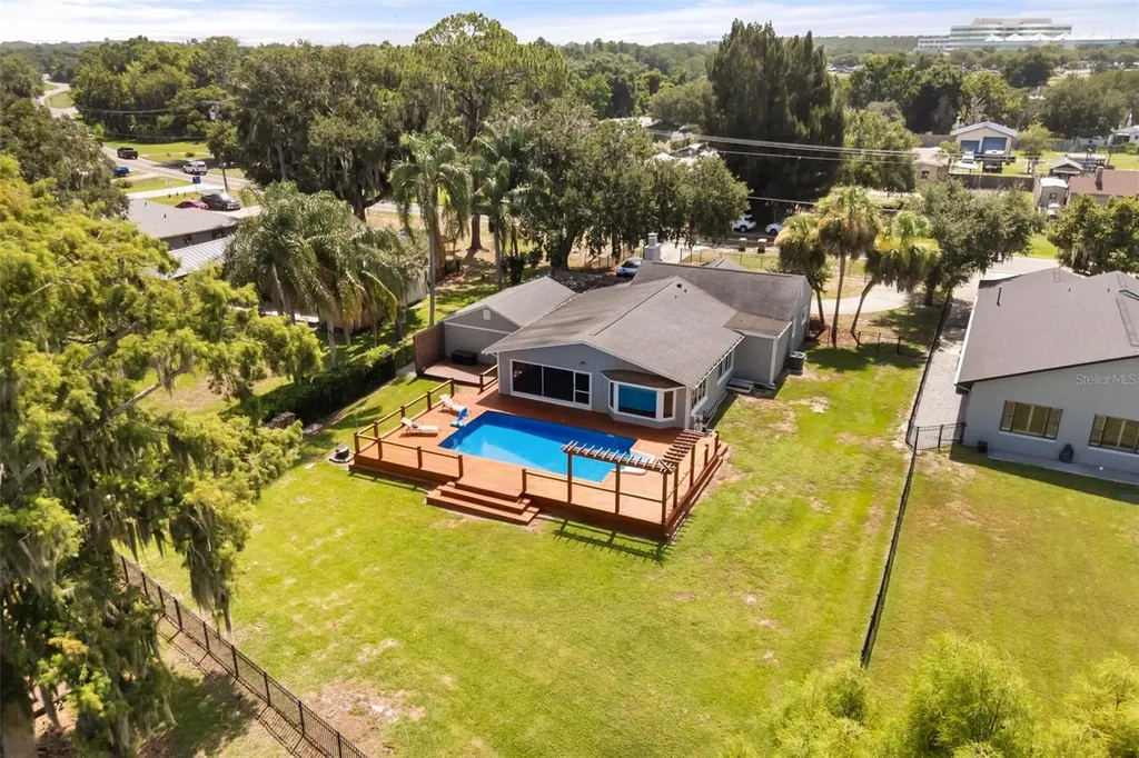 32749 Lake Eustis Drive Tavares FL 32778