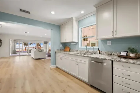 32749 Lake Eustis Drive Tavares FL 32778