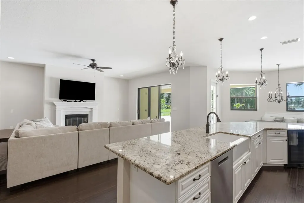19715 Deer Lake Road Lutz FL 33548