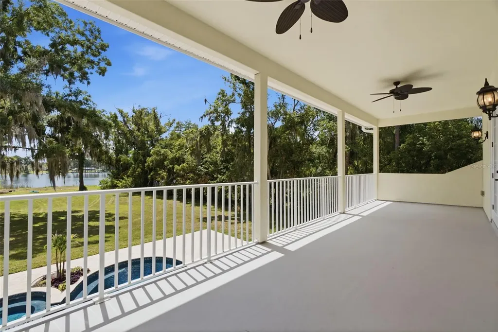 19715 Deer Lake Road Lutz FL 33548
