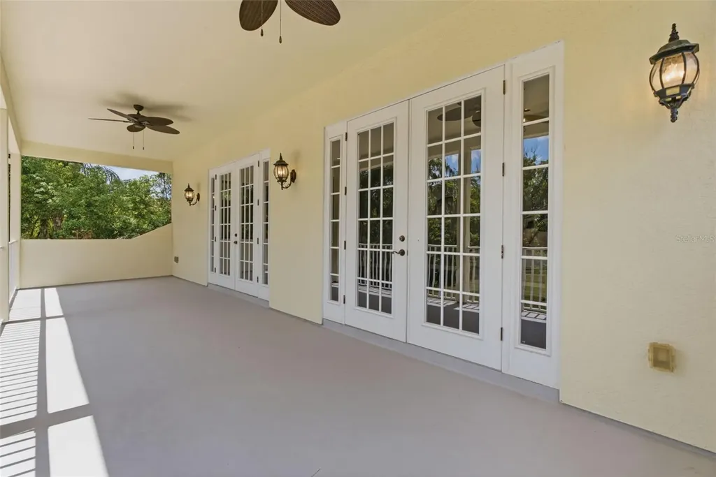 19715 Deer Lake Road Lutz FL 33548