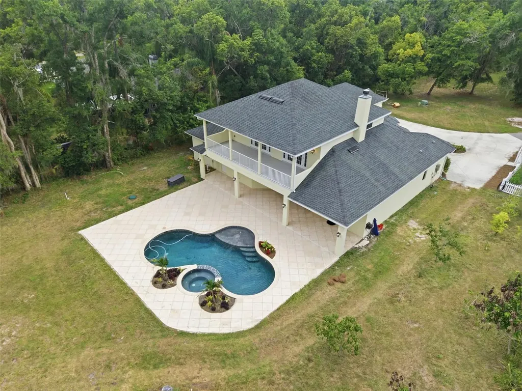 19715 Deer Lake Road Lutz FL 33548