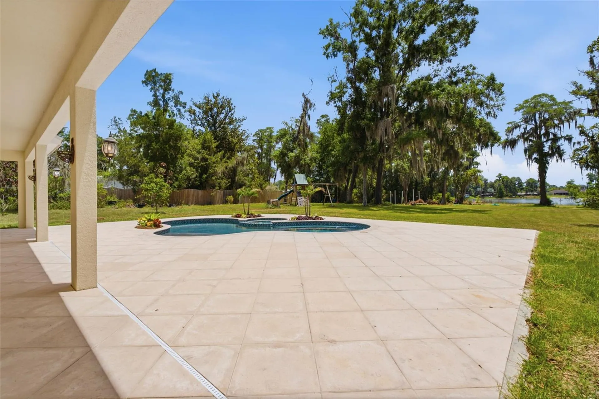 19715 Deer Lake Road Lutz FL 33548