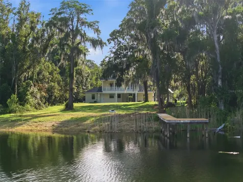 19715 Deer Lake Road Lutz FL 33548