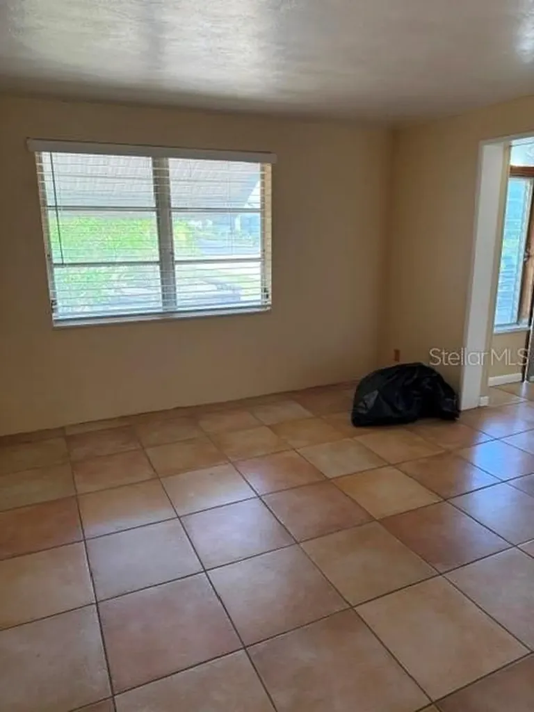 210 47th Street W Bradenton FL 34209