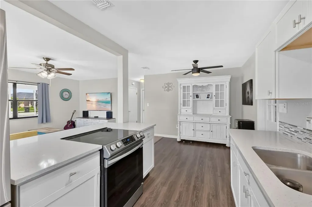 233 Missouri Avenue St Cloud FL 34769
