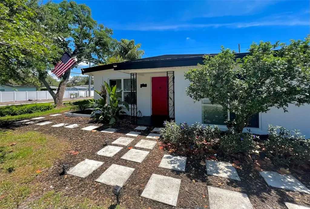 2173 Riviera Drive Clearwater FL 33763