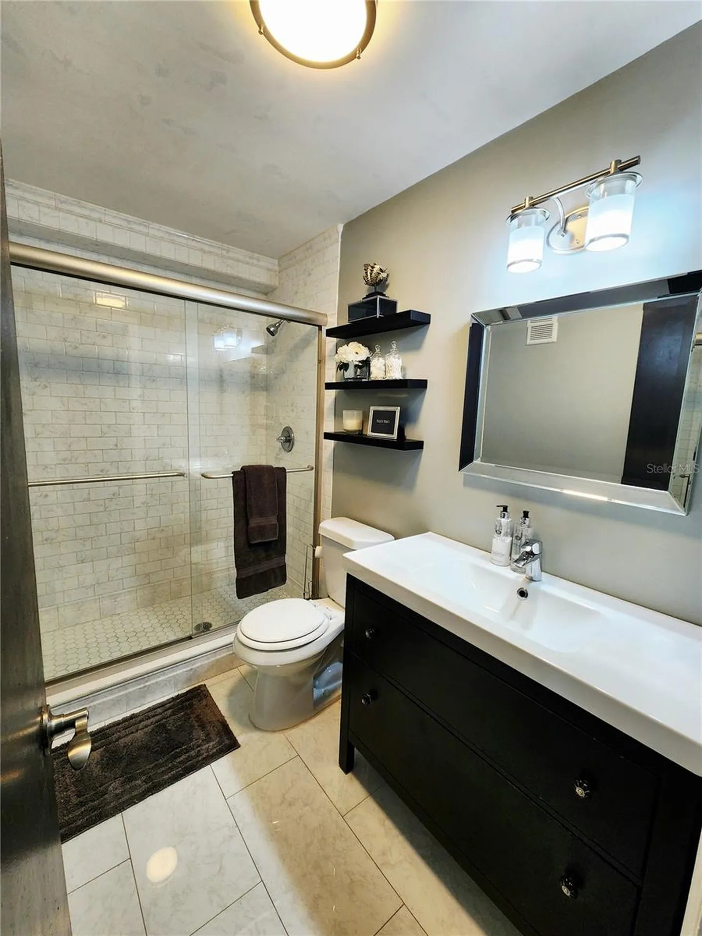 4651 1st Street NE St Petersburg FL 33702