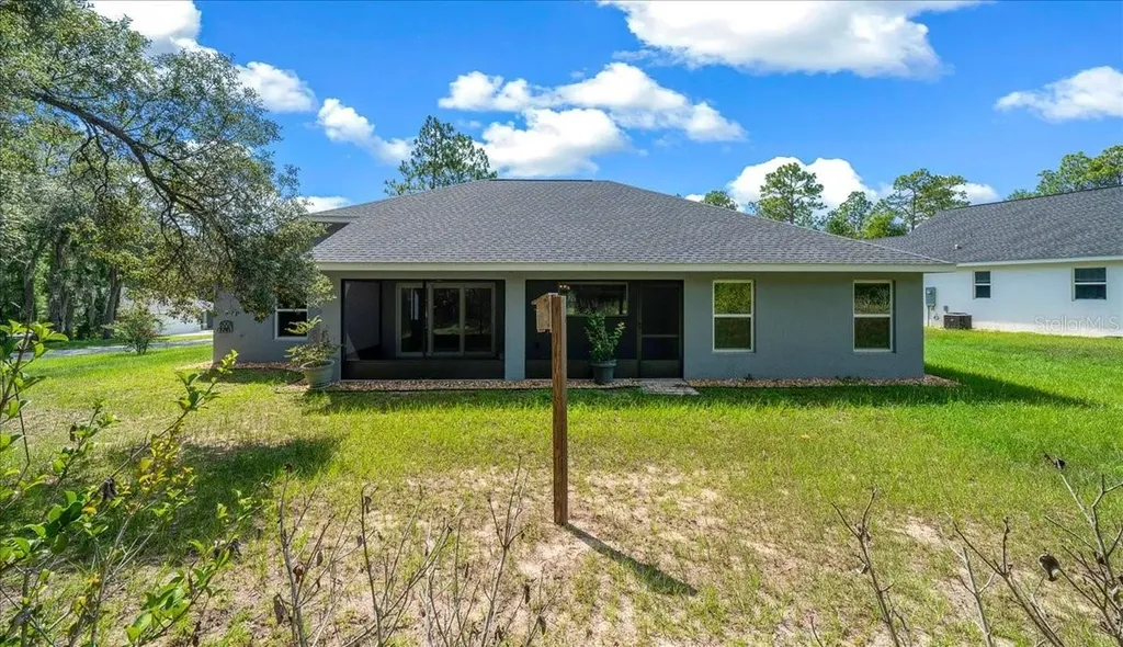 9928 SW 194th Court Dunnellon FL 34432