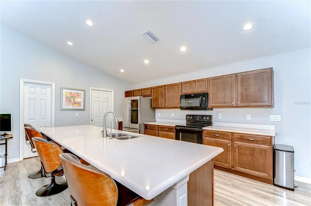 6731 Castle Green Place Zephyrhills FL 33541