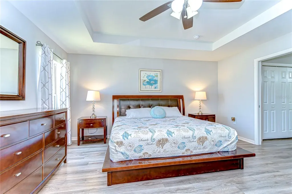 6731 Castle Green Place Zephyrhills FL 33541